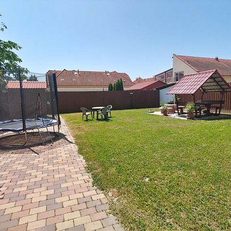 Aquacentrum 2 Hajduszoboszlo Bagian luar foto